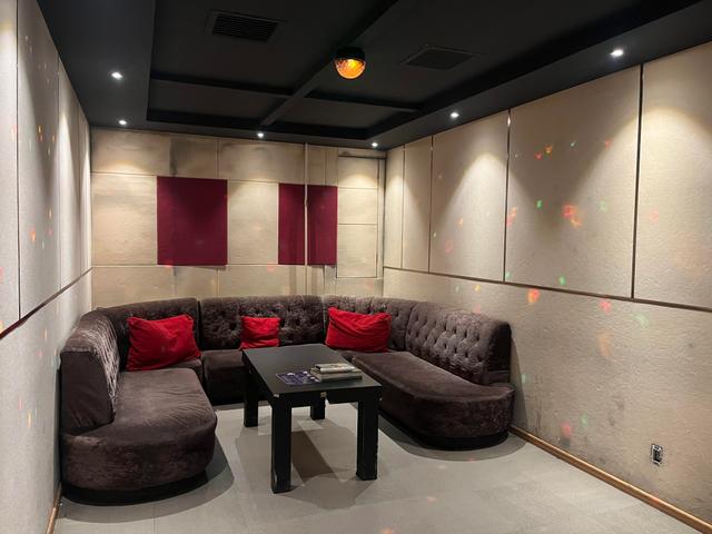 ROOM-3